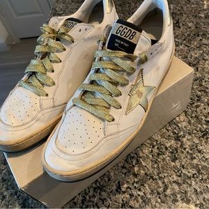 Golden Goose Sneakers